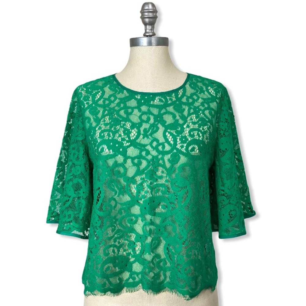 F21 Lace Flutter Bell Sleeve Pop Over Top Green L